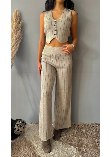 4 Düğmeli Yelekli Pantolonlu Takım fiyatları