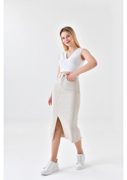 Kadın Bej Yırtmaçlı Kot Etek fırsatları
