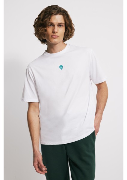 Mini Nakışlı Comfort Fit T-Shirt