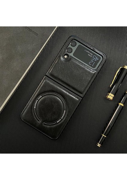 Samsung Z Flip 4 Deri Magsafe Özellikli Kılıf Siyah
