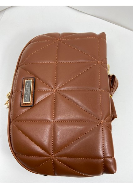 Kahverengi Kadın Yumuşak Deri Kapitone Gold Çift Fermuarlı Spor Şık Çapraz Kadın Omuz Çantası modelleri