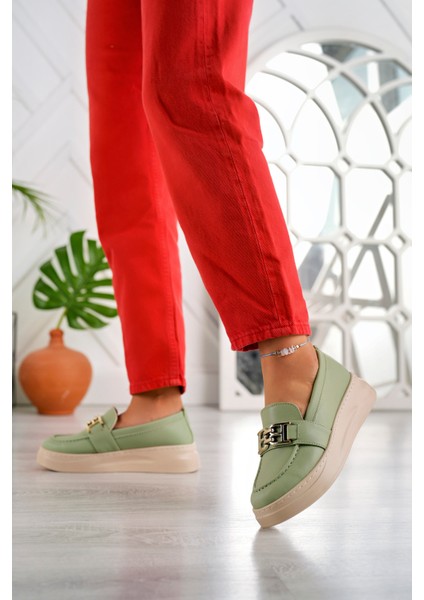 Kadın Günlük Deri Hafif Rahat Casual Ayakkabı fiyatları