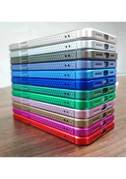 Apple iPhone 12 Pro Max Metalic Renk Kamera Korumalı Silikon Kılıf