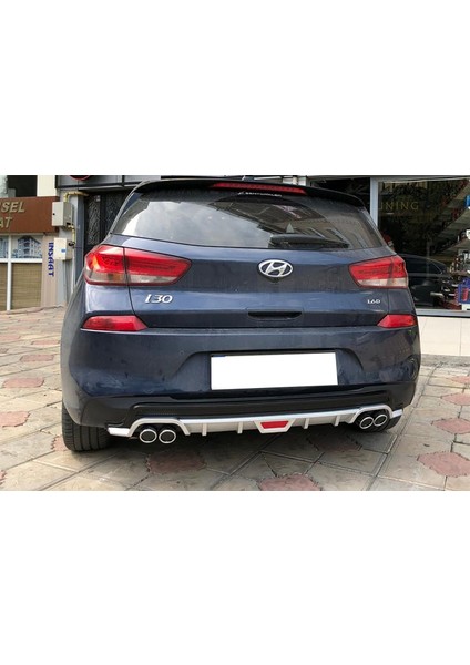 Hyundai I30 Siyah Difüzör Difizör Yuvarlak Egzoz Görünüm Kulaklı Tip 2007 - 2021 fiyatları