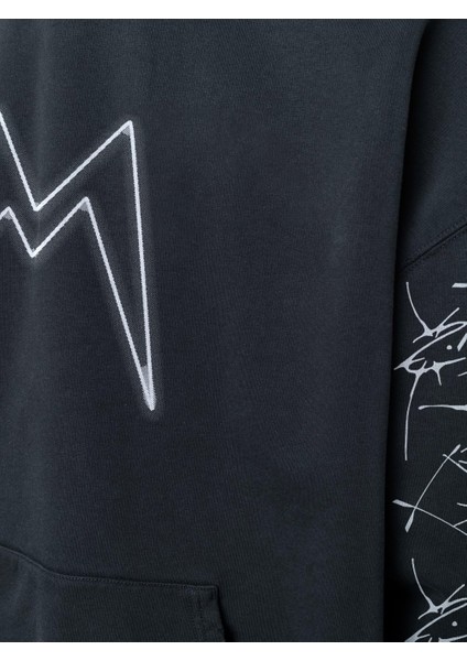Obsidian B&W With Sleeves