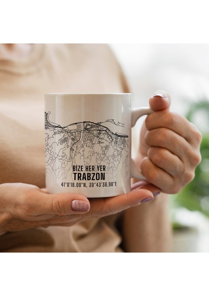Bize Her Yer Trabzon Şehir Haritası Baskılı Porselen Kupa Bardak 300 ml