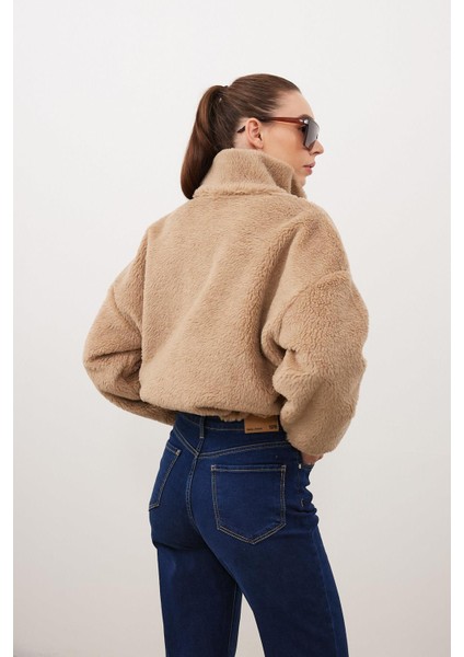 Kadın Melly Bej Peluş Ceket fırsatları