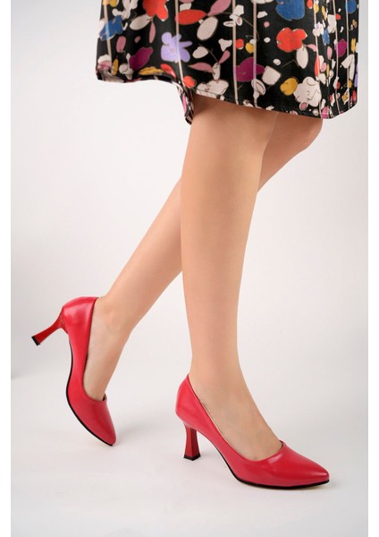 Kırmızı Cilt Kadın Ayakkabı modelleri