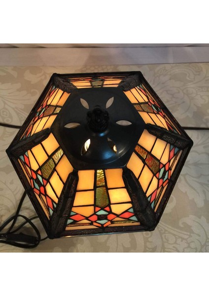 Masa Lambası Tiffany Vitray Gece Lambası, Altıgen Koni Abajurlu, 10" G x 16" Y fırsatları