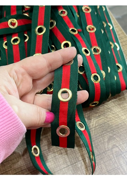 En 5.5 cm Kuş Gözlü Delikli Şerit Dikiş Çanta Hobi Giyim Aksesuarı 1 Metre