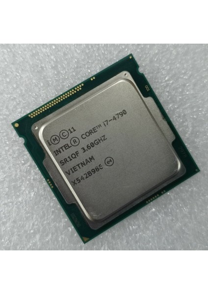 Core i7 4790 3,6 GHz 8 MB Cache 1150 Pin İşlemci