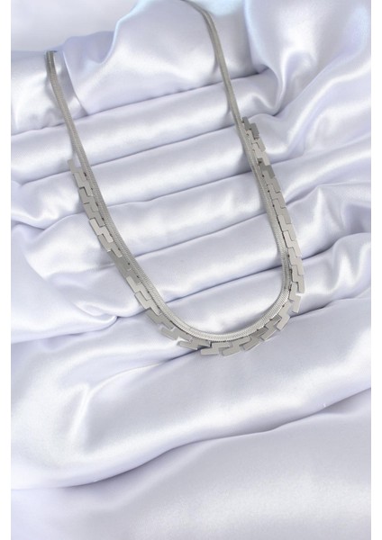 E-Bijuteri Çelik Gümüş Renk Italyan Zincir Labirent Model Kadın Kolye fiyatları