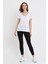 Kadın Boyfriend Beyaz V Yaka Regular Fit Tişört (Modal) 5