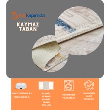 Halı Kapımda Kaymaz Taban Açık Gri Yıkanabilir Kesme Yolluk Peluş Halı 40 x 40 cm