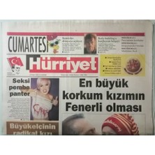 Gökçe Koleksiyon Hürriyet Cumartesi Gazetesi 23 Mart 2002 En Büyük Korkum Kızımın Fenerli Olması -GZ37255
