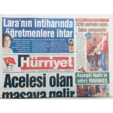 Gökçe Koleksiyon Hürriyet Gazetesi 22 Şubat 2003 - Acelesi Olan Masaya Gelir  GZ43310
