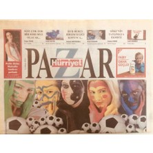 Gökçe Koleksiyon Hürriyet Gazetesi Pazar Eki 11 Nisan 2010 - Adil Güriçinde Ki Futbol Aşı Bambaşka  GZ40122