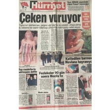Gökçe Koleksiyon Hürriyet Gazetesi 7 Mayıs 1997-MUĞLADA Köpekbalığı Paniği   GZ45350