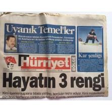 Gökçe Koleksiyon Hürriyet Gazetesi Bölge Eki 26 Şubat 2000 - Hayatın 3 Rengi  Rize ,arhavi , Akçaabat GZ39169