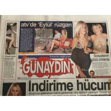 Gökçe Koleksiyon Sabah Gazetesi Günaydın Eki 30 Eylül 2003-SOSYETENIN Gözü Onlarda      GZ45190