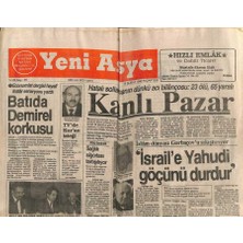 Gökçe Koleksiyon Yeni Asya Gazetesi 19 Şubat 1990 - Islam Dünyası Gorbaçovu Sıkıştırıyor  GZ104344