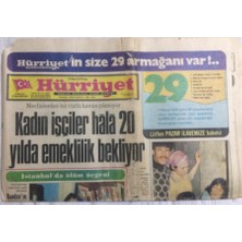 Hürriyet Gazetesi 25 Nisan 1976 - Hık Demiş Ajda Pekkanın Burnundan Düşmüş - GZ19910