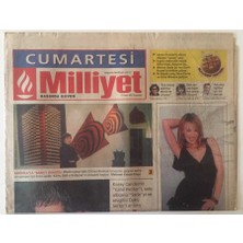 Gökçe Koleksiyon Milliyet Gazetesi Cumartesi Eki 17 Kasım 2001 - Koray Candemir Cahil Perileri Solo Albümü Sadeyi ve Sevgilisi Öykü Serteri Anlattı  GZ22579