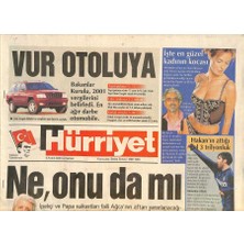 Hürriyet Gazetesi 9 Aralık 2000 - Şizofrende Umut  Çin-Abd - Hakan Şükürün Attığı Gol 3 Trilyonluk  GZ126977