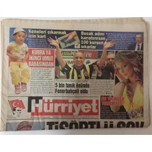 Gökçe Koleksiyon Hürriyet Gazetesi 20 Haziran 2007  - Tişörtlü Şov Rafa Kalktı ...   GZ28298
