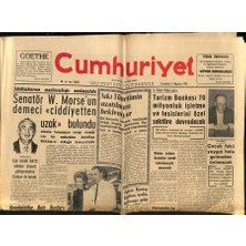 Gökçe Koleksiyon Cumhuriyet Gazetesi 3 Ağustos 1963 - Dr. Stephan Ward Ölüm Döşeğinde - Çocuk Felci Yaygın Hale Gelmeden Önlenecek  GZ85527