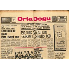 Gökçe Koleksiyon Orta Doğu Gazetesi 1 Eylül 1976 - Kıbrısta Okullarda Chp ve Dinsizlik Reklamı Yapılıyor   GZ89302