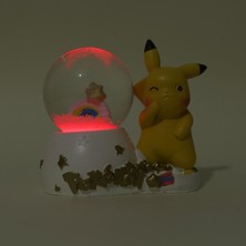 Piraye Gift Pokemon Figürü Işıklı Kar Küresi