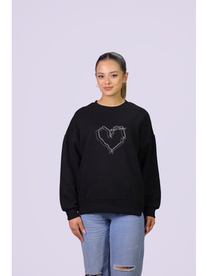 Hgm Collection Kalp Temalı Özel Tasarım Crop Sweatshirt