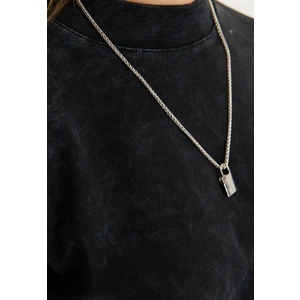 Kadın Siyah Renk Eskitmeli Oversize Basic Uzun Kolu T-Shirt