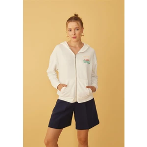 Kapüşonlu Fermuarlı Baskı Detaylı Sweatshirt