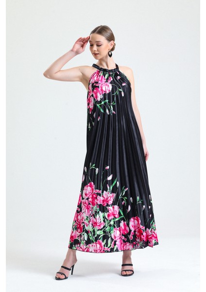 Piliseli Dijital Baskili Saten Elbise Elb34513 Siyah Çiçekli