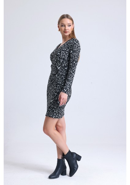 Uzun Kol Jakarlı Mini Elibise Elb35094 modelleri