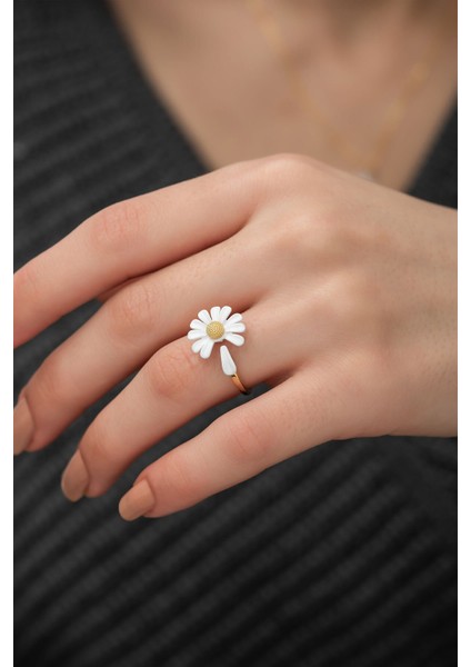 925 Ayar Gümüş Yüzük Nano Mineli Papatya Yüzük Altın Kaplama modelleri