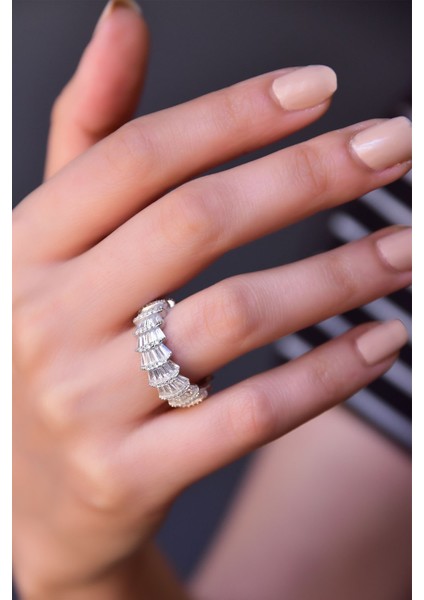 925 Ayar Gümüş Rodyum Kaplama Baget Taşlı Tamtur Yüzük modelleri