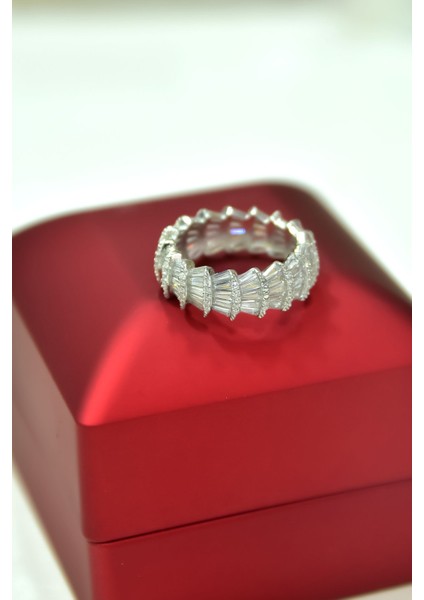 925 Ayar Gümüş Rodyum Kaplama Baget Taşlı Tamtur Yüzük fırsatları