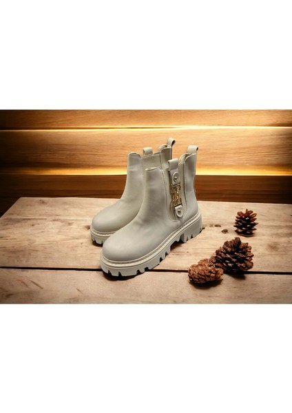 Kadın Postal Bot Zincir Detaylı - Krem - 39 indirimleri