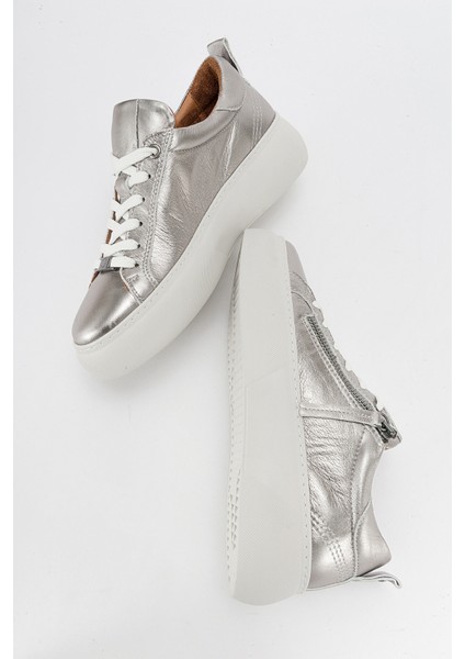 Allıe Platin Deri Kadın Sneakers modelleri