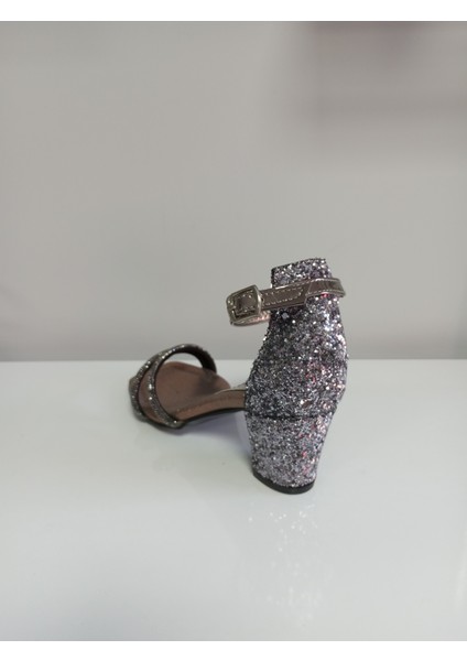 Kız Çocuk Topuklu Ayakkabı indirimleri