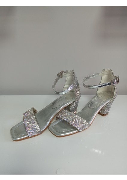 Kız Çocuk Topuklu Ayakkabı