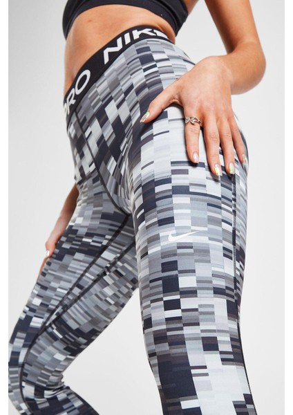 Pro Dri-Fit Mid-Rise 7/8 Training Bilek Üstü Kadın Spor Tayt