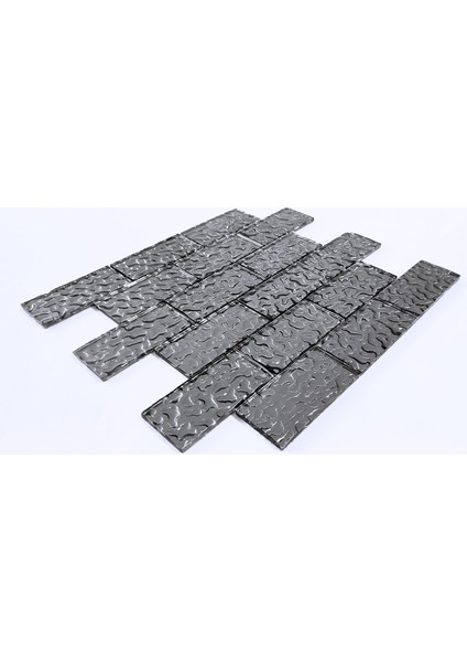 Mutfak Tezgah Arası ve Iç Mekan Dekorasyon Uygulamalarınız Için Gümüş Krom Kristal Cam Mozaik. Cam Ölçüsü: 48X98X6 Mm. File Ölçüsü: 30X30 Cm.