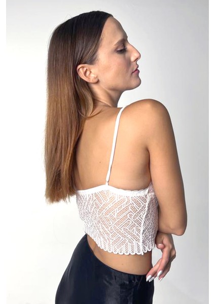 Kadın Beyaz Dantelli Şık Bralet