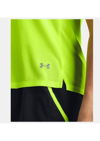 Kadın UA Launch Kısa Kollu 1382434-731 modelleri