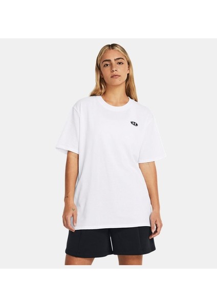 Kadın UA Heavyweight Embroidered Patch Boyfriend Oversized Kısa Kollu 1383045-100