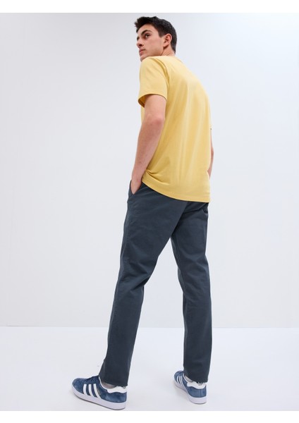 Erkek Lacivert Slim Fit Gap Flex Khaki Pantolon indirimleri